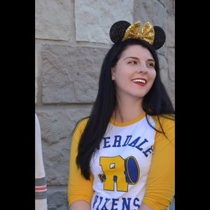 <Riverdale> Vixens Shirt